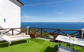Holidays Perla D'Amalfi